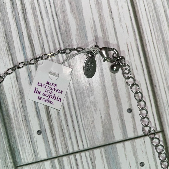 Lia Sophia beaded metal necklace - Picture 2 of 5